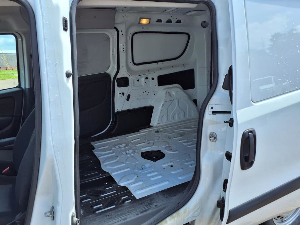 Used 2022 RAM ProMaster City Tradesman FWD image 11