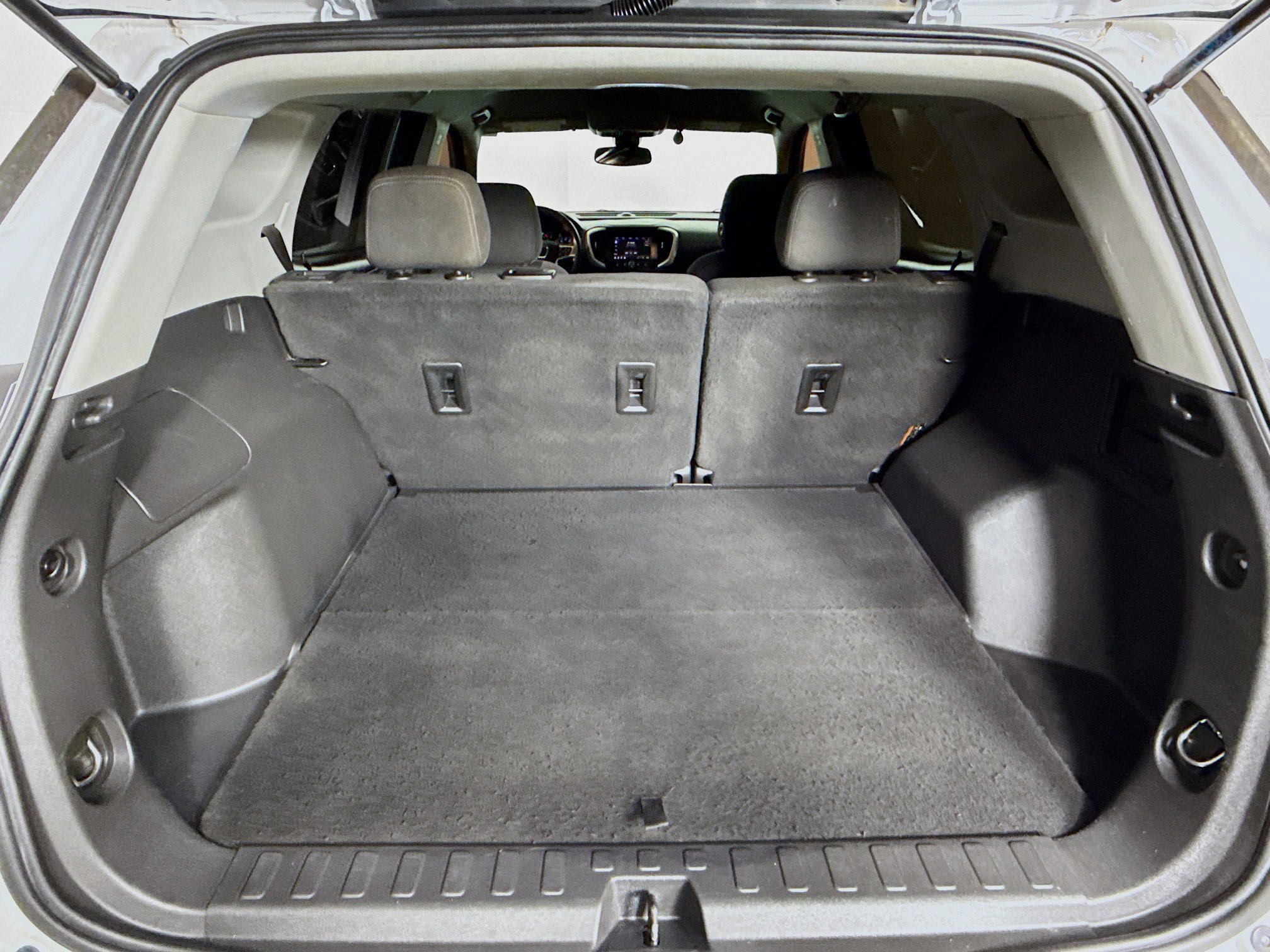 Used 2022 GMC Terrain SLE w/ Driver Convenience Package image 32