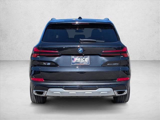 Used 2024 BMW X5 xDrive50e image 7
