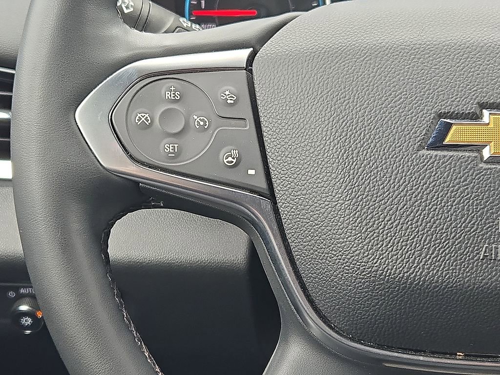 Used 2023 Chevrolet Traverse LT image 27