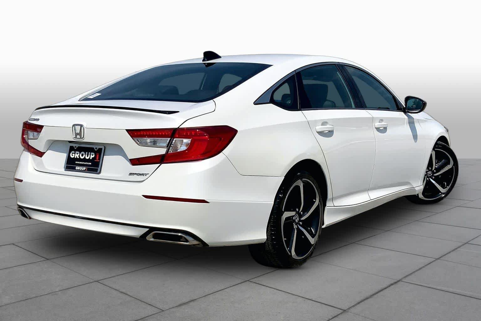 Used 2022 Honda Accord Sport image 13