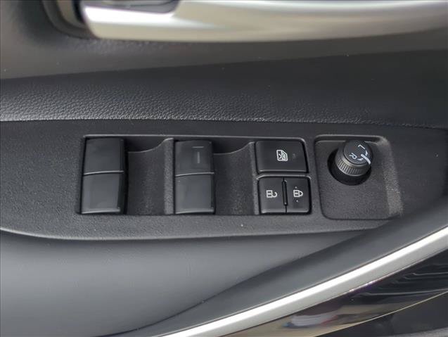Certified 2025 Toyota Corolla XSE FWD image 11