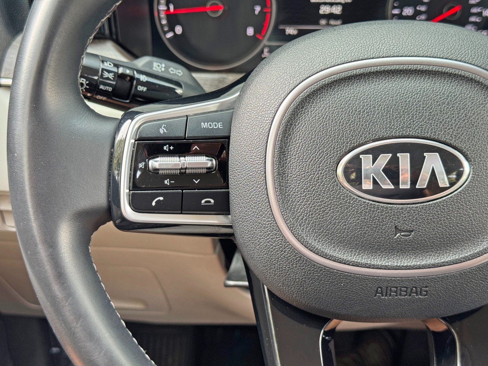 Used 2021 Kia Sorento EX AWD/4WD image 19