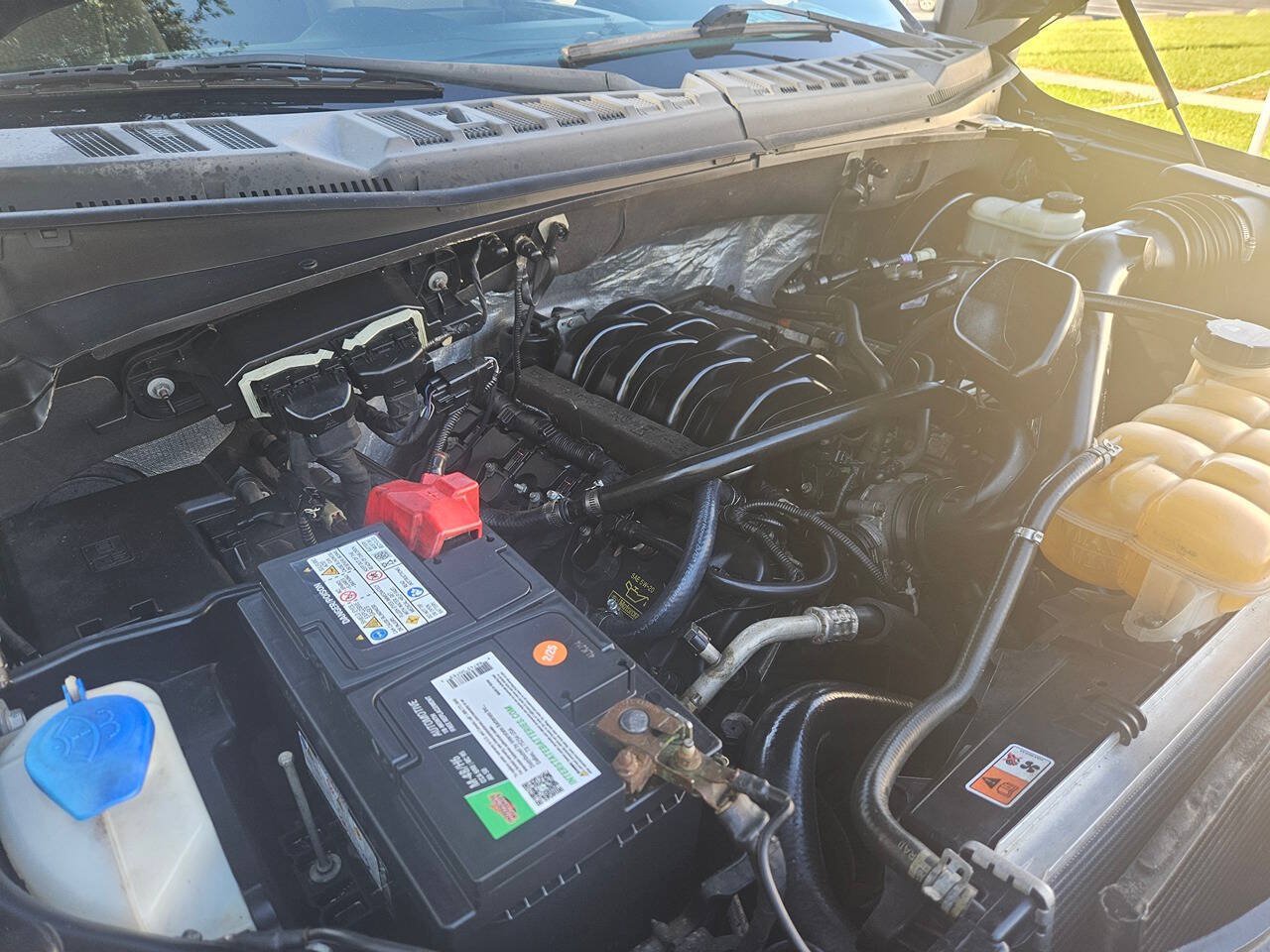 Used 2015 Ford F150 XLT RWD image 26