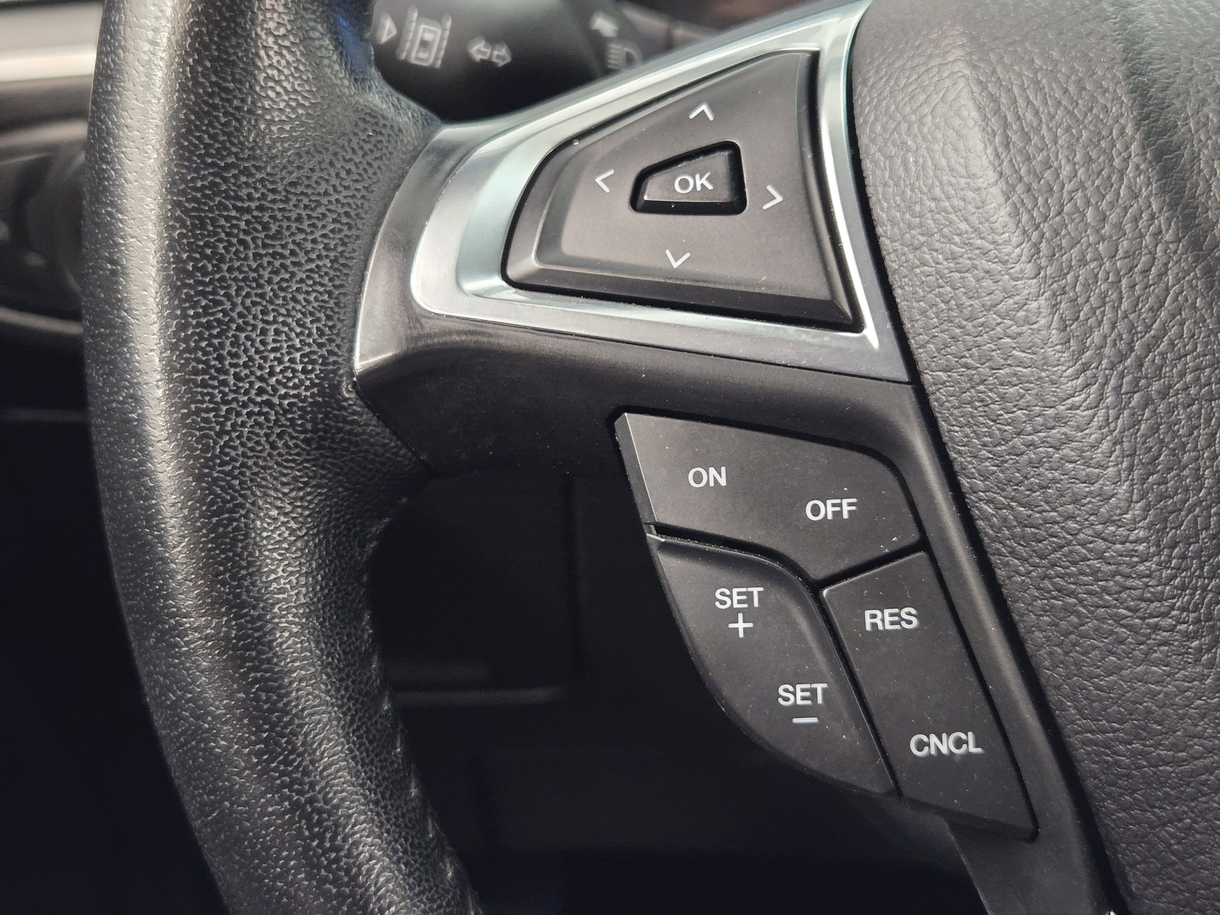 Certified 2023 Ford Edge SEL image 27