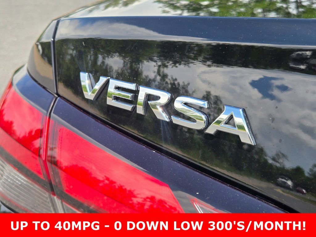 New 2025 Nissan Versa SV w/ Trunk Package FWD image 32