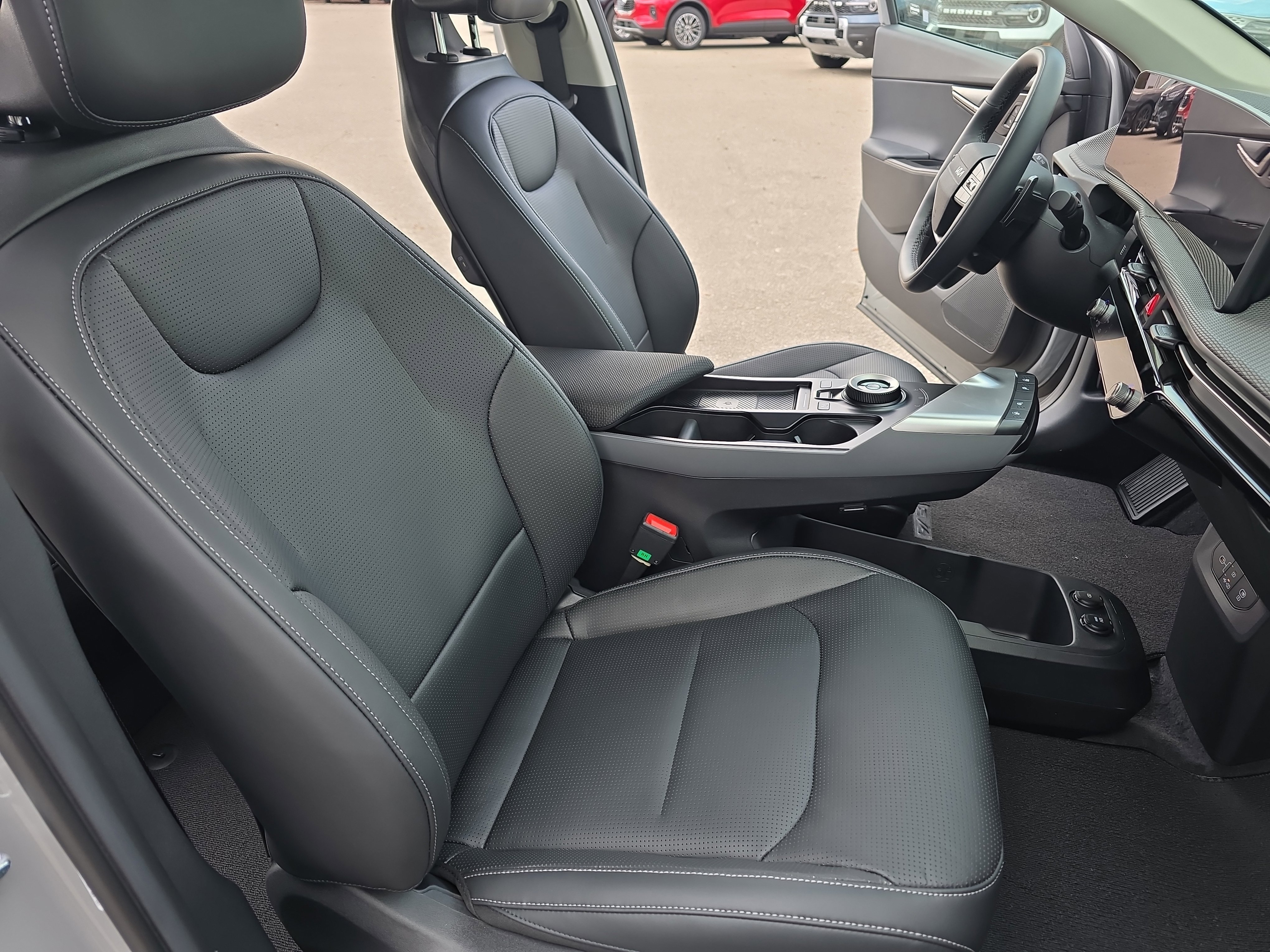 New 2025 Kia EV6 Wind image 10