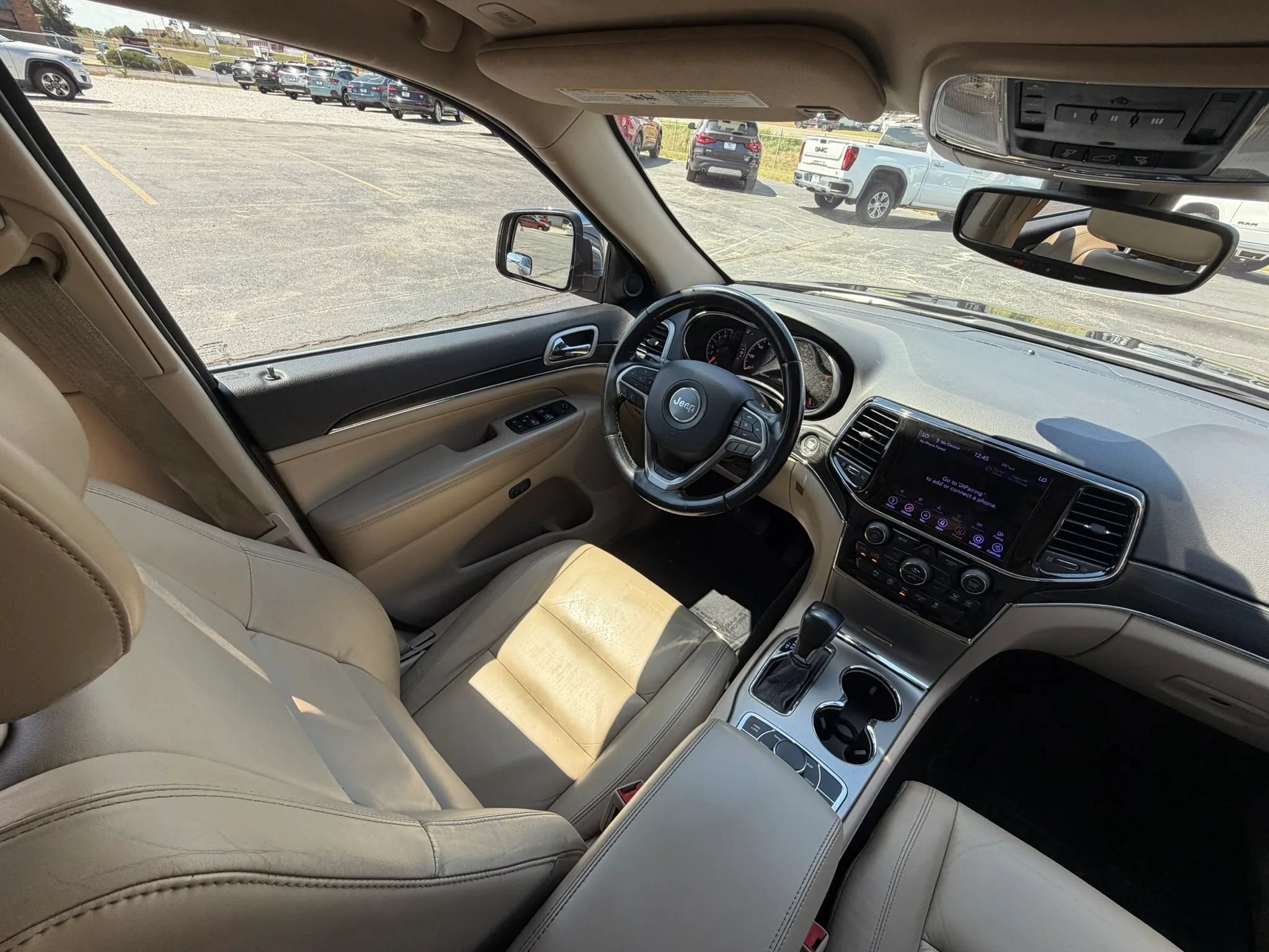 Used 2020 Jeep Grand Cherokee Limited AWD/4WD image 38
