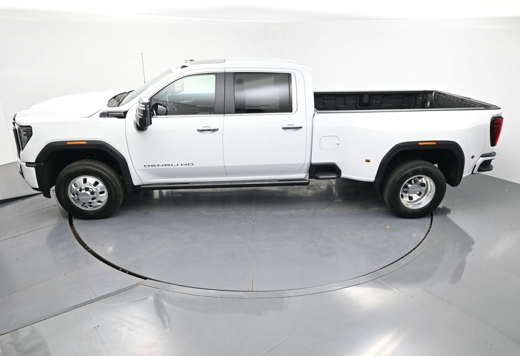 New 2026 GMC Sierra 3500 Denali Ultimate image 33