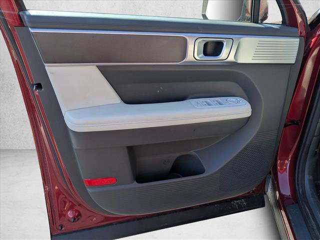 Used 2024 Hyundai Santa Fe SEL image 13