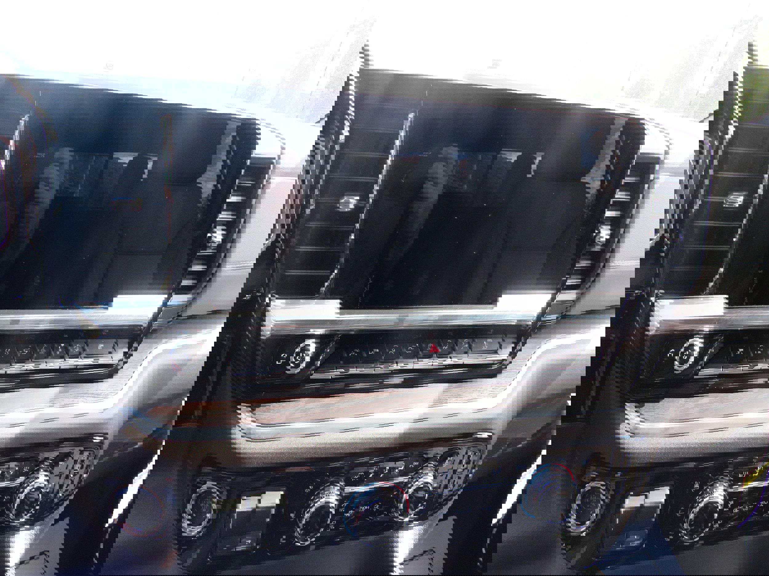 New 2026 GMC Sierra 1500 SLT w/ SLT Premium Plus Package image 11