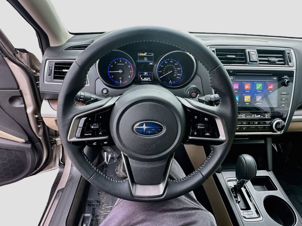 Used 2018 Subaru Outback 2.5i Limited AWD/4WD image 10