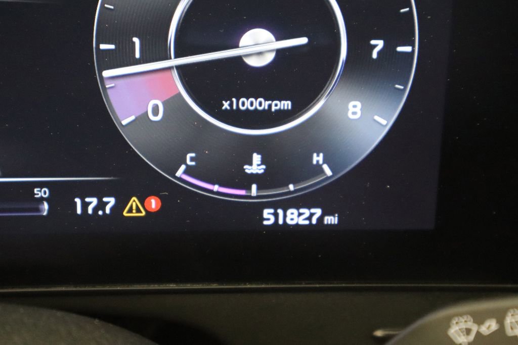 Used 2024 Kia Sportage SX image 37