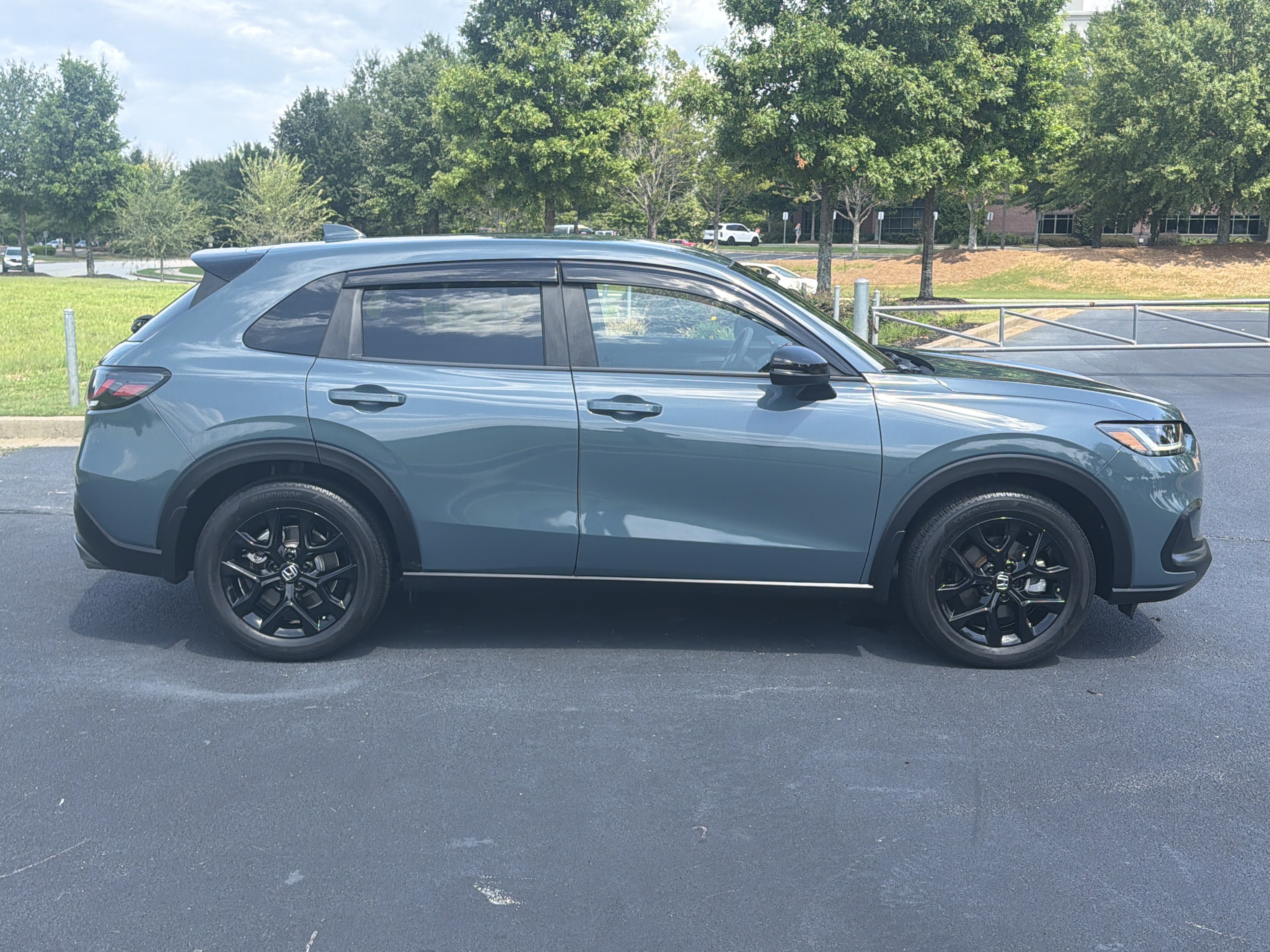Certified 2024 Honda HR-V Sport image 10