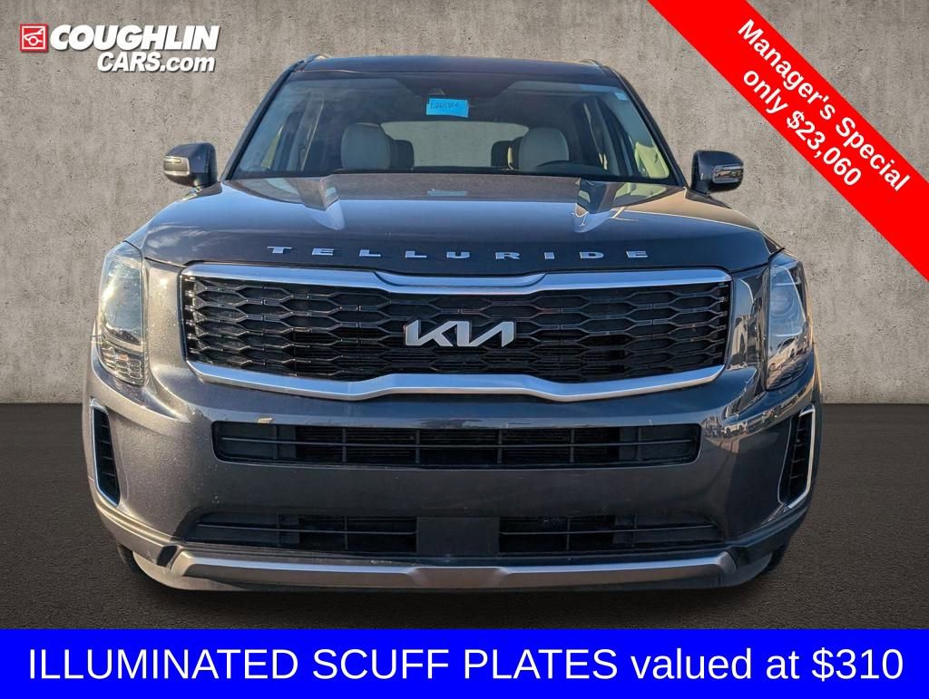 Used 2022 Kia Telluride S image 2