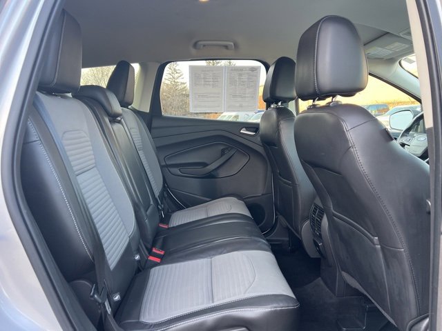 Used 2017 Ford Escape SE w/ Equipment Group 201A image 13