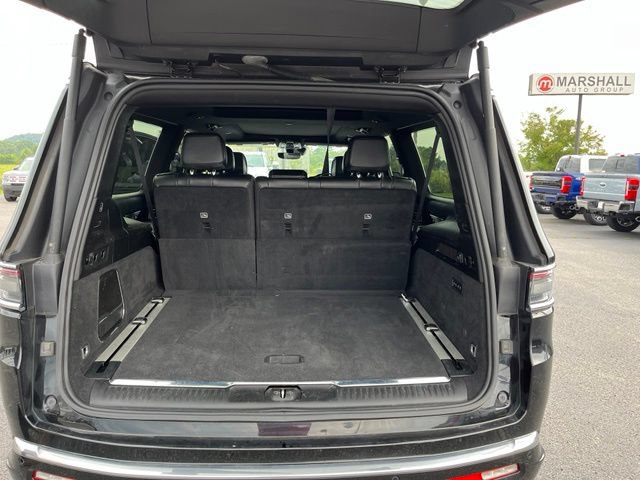 Used 2024 Jeep Grand Wagoneer L 4WD image 5