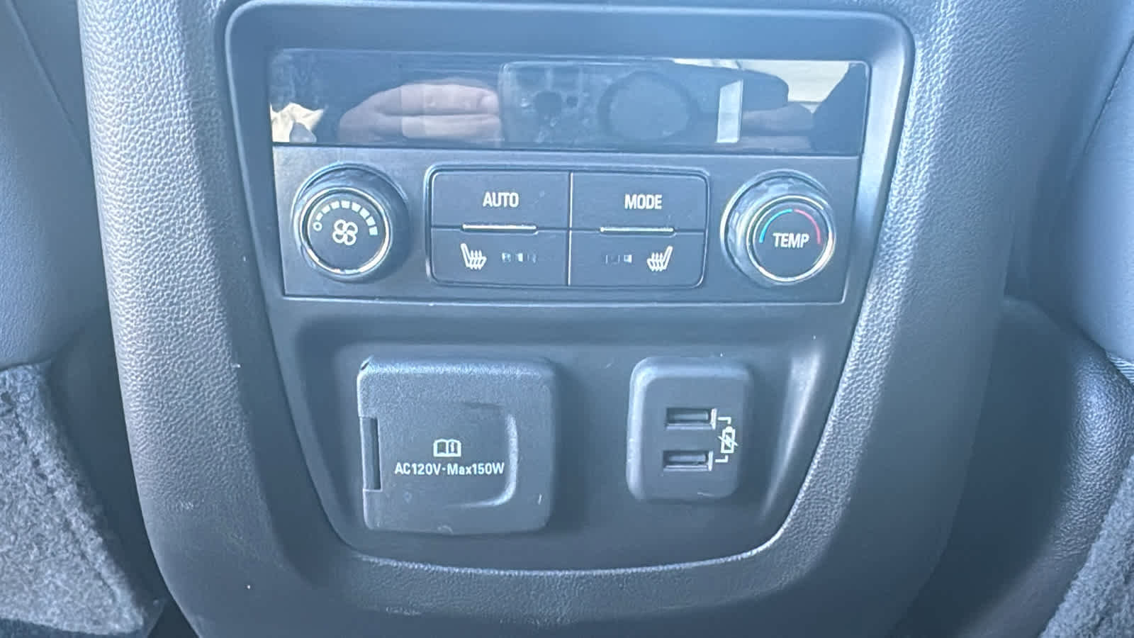 Used 2022 Buick Enclave Premium w/ Surround and Sites Package image 29