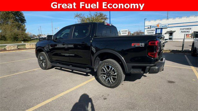 Used 2024 Ford Ranger Lariat w/ FX4 Off-Road Package image 7