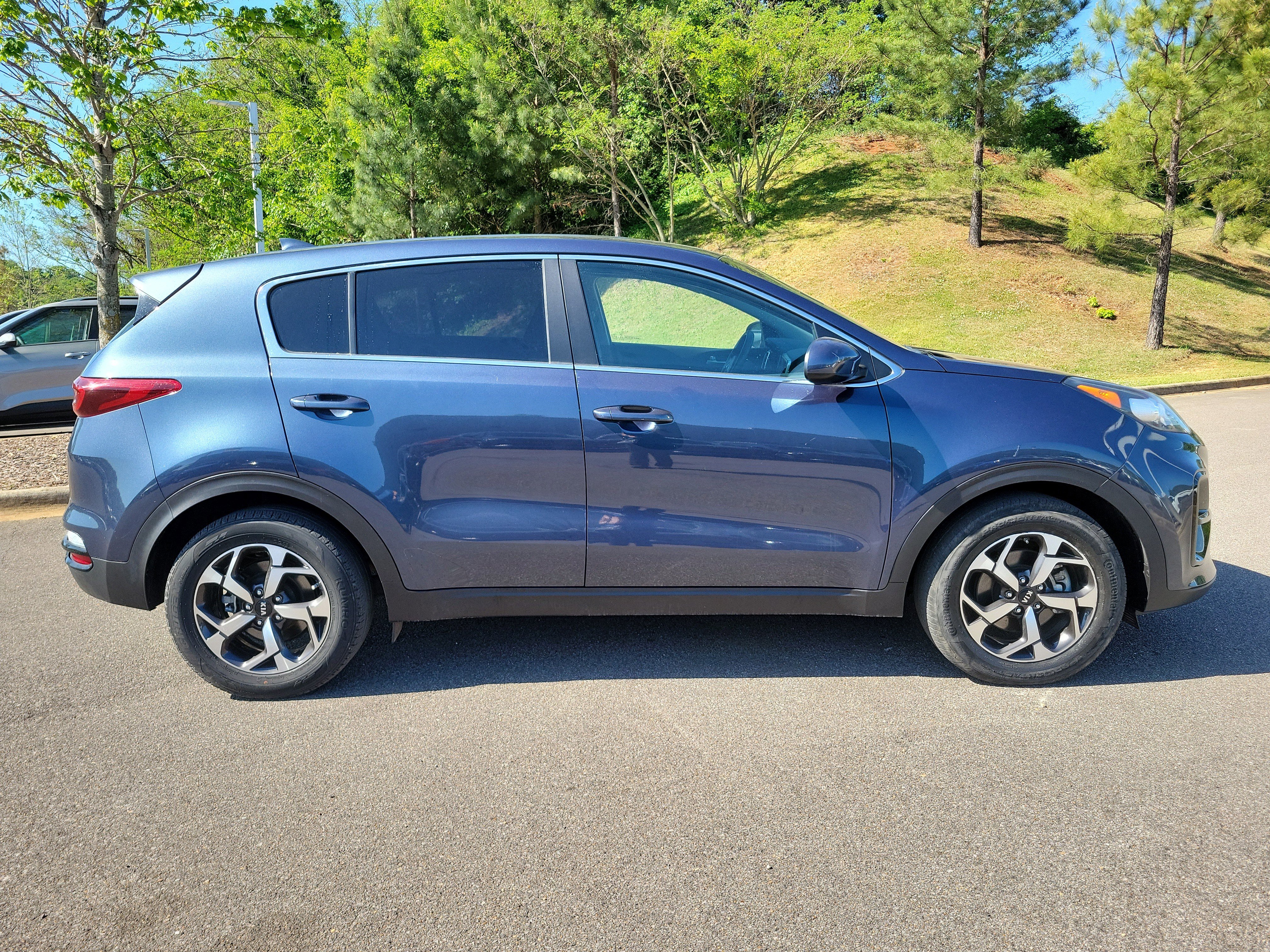 Used 2022 Kia Sportage LX FWD image 18