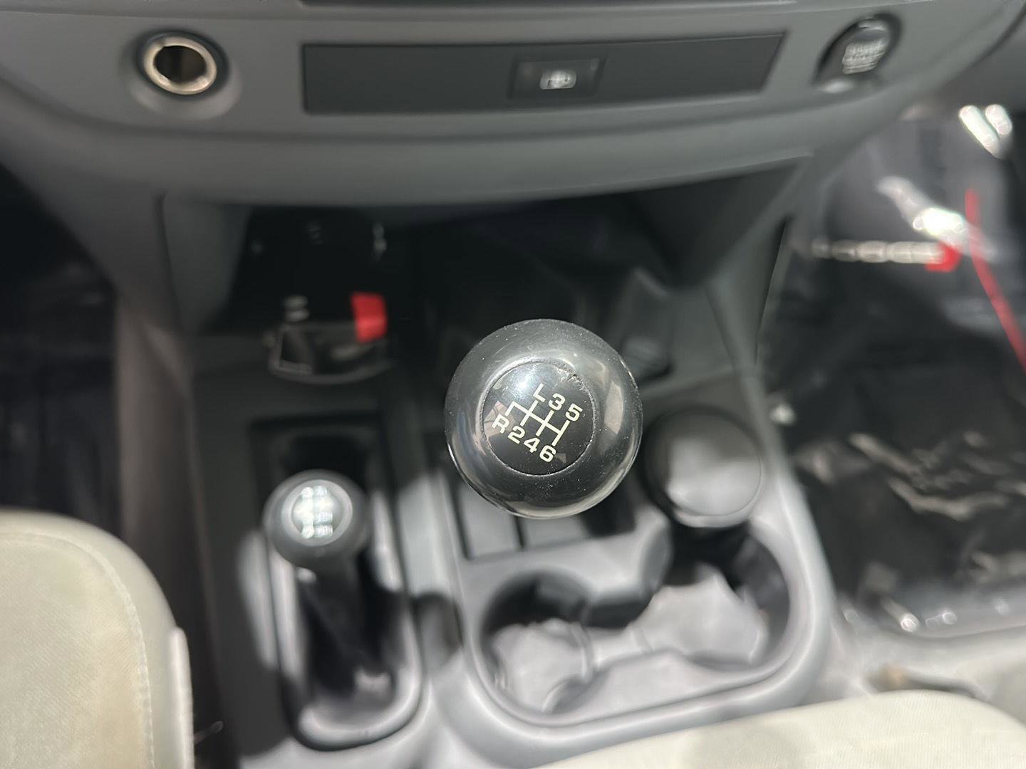 Used 2006 Dodge Ram 2500 Truck SLT image 14