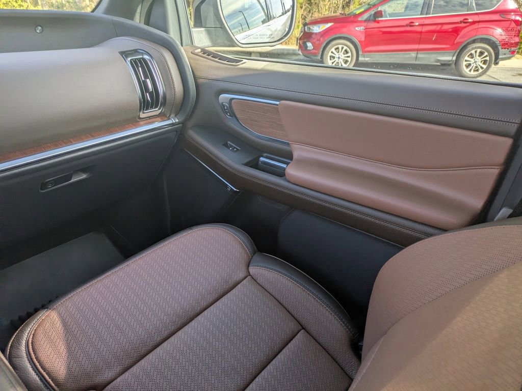 New 2026 Ford Expedition Max King Ranch image 21