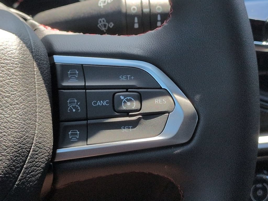New 2026 Jeep Compass Trailhawk AWD/4WD image 17