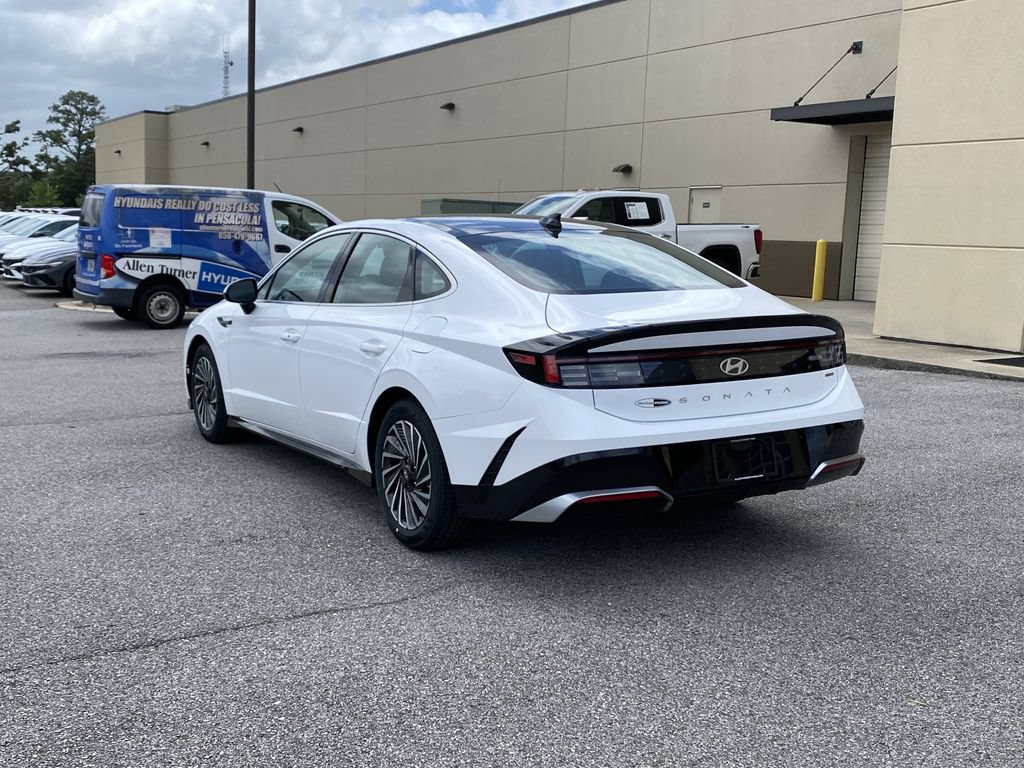 New 2026 Hyundai Sonata SEL FWD image 7