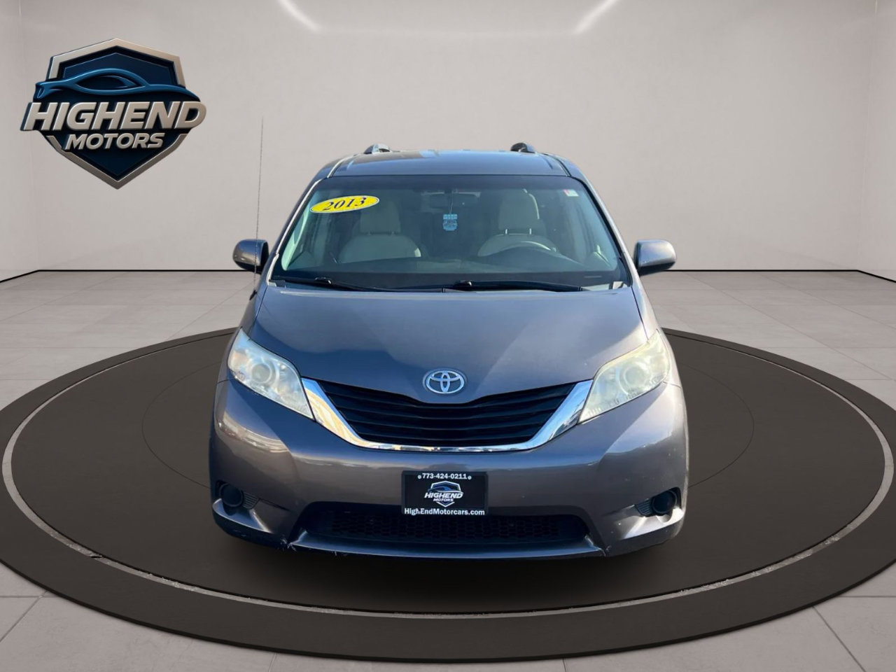 Used 2013 Toyota Sienna LE image 10