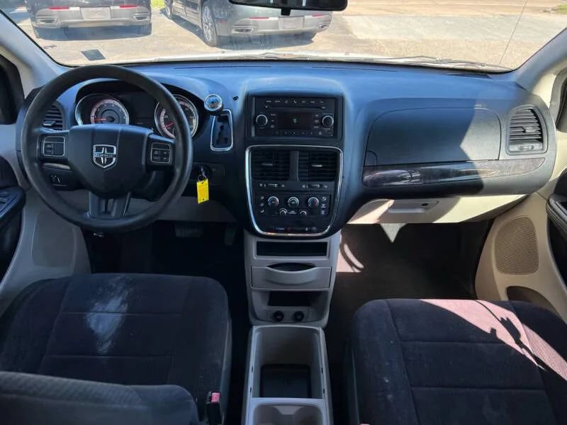 Used 2011 Dodge Grand Caravan Express w/ PWR Window Group FWD image 17