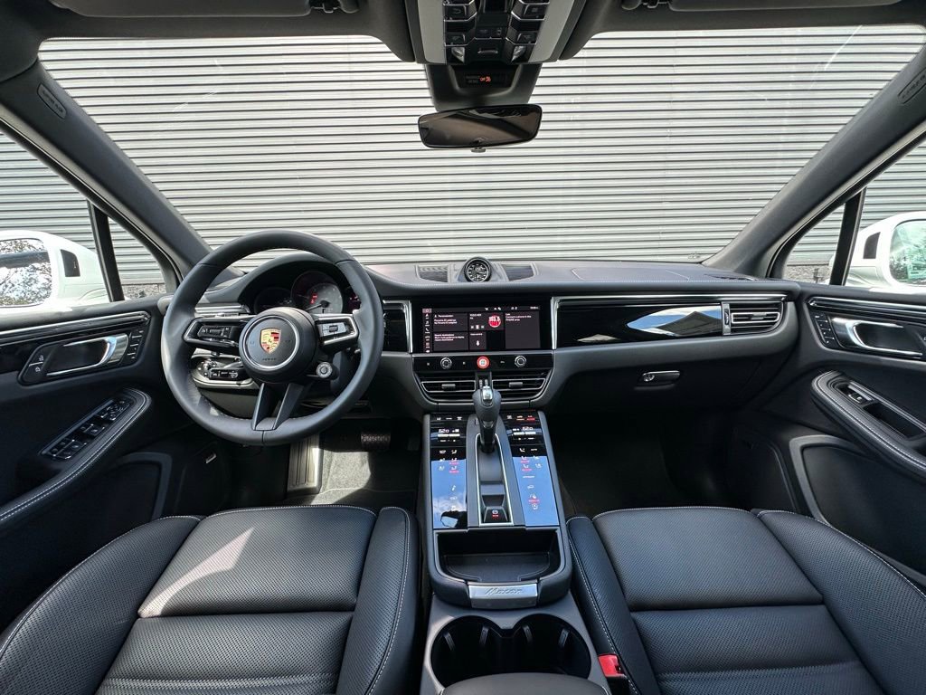 Used 2026 Porsche Macan S image 6