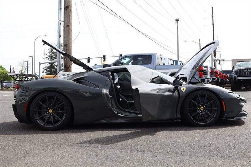Used 2021 Ferrari SF90 Stradale AWD/4WD image 37
