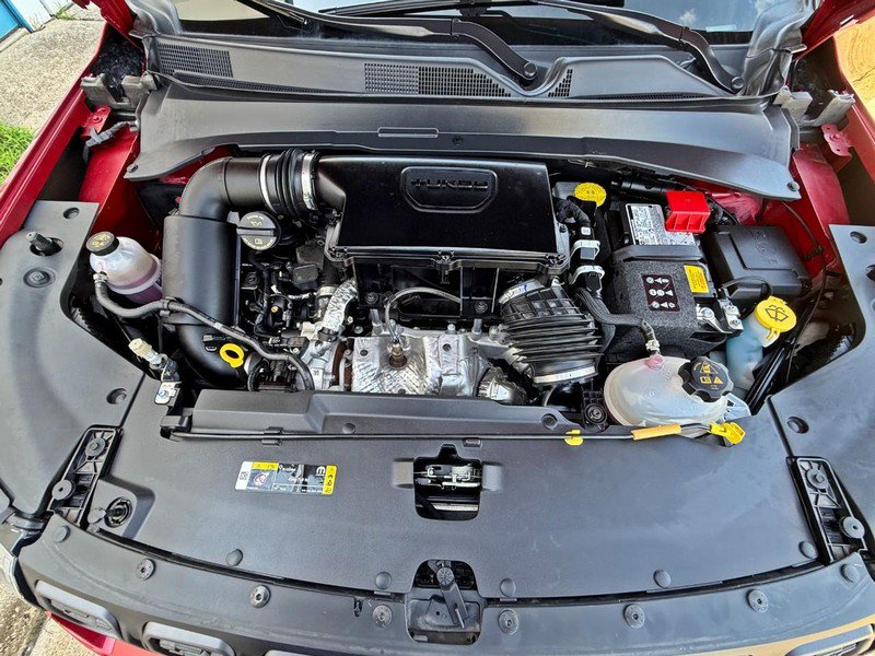 Used 2025 Jeep Compass Trailhawk AWD/4WD image 12