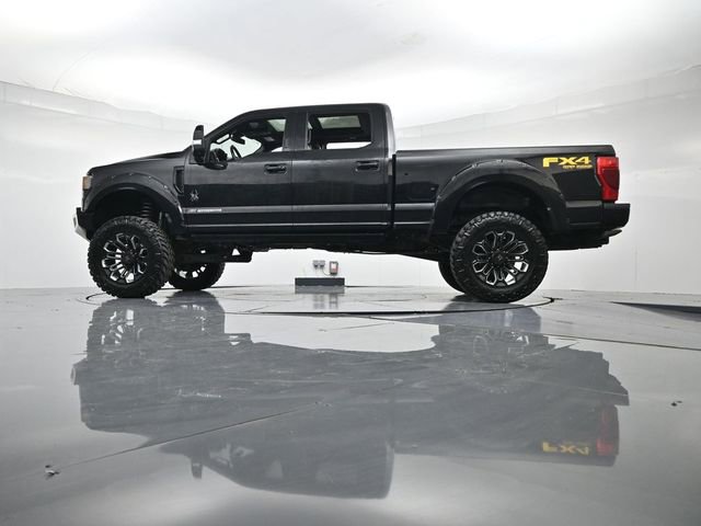 Used 2022 Ford F250 Lariat w/ Black Appearance Package image 37