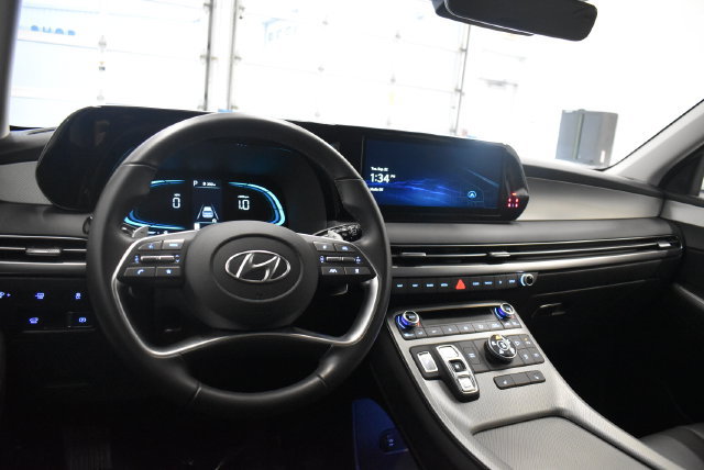 Used 2025 Hyundai Palisade SEL AWD/4WD image 23