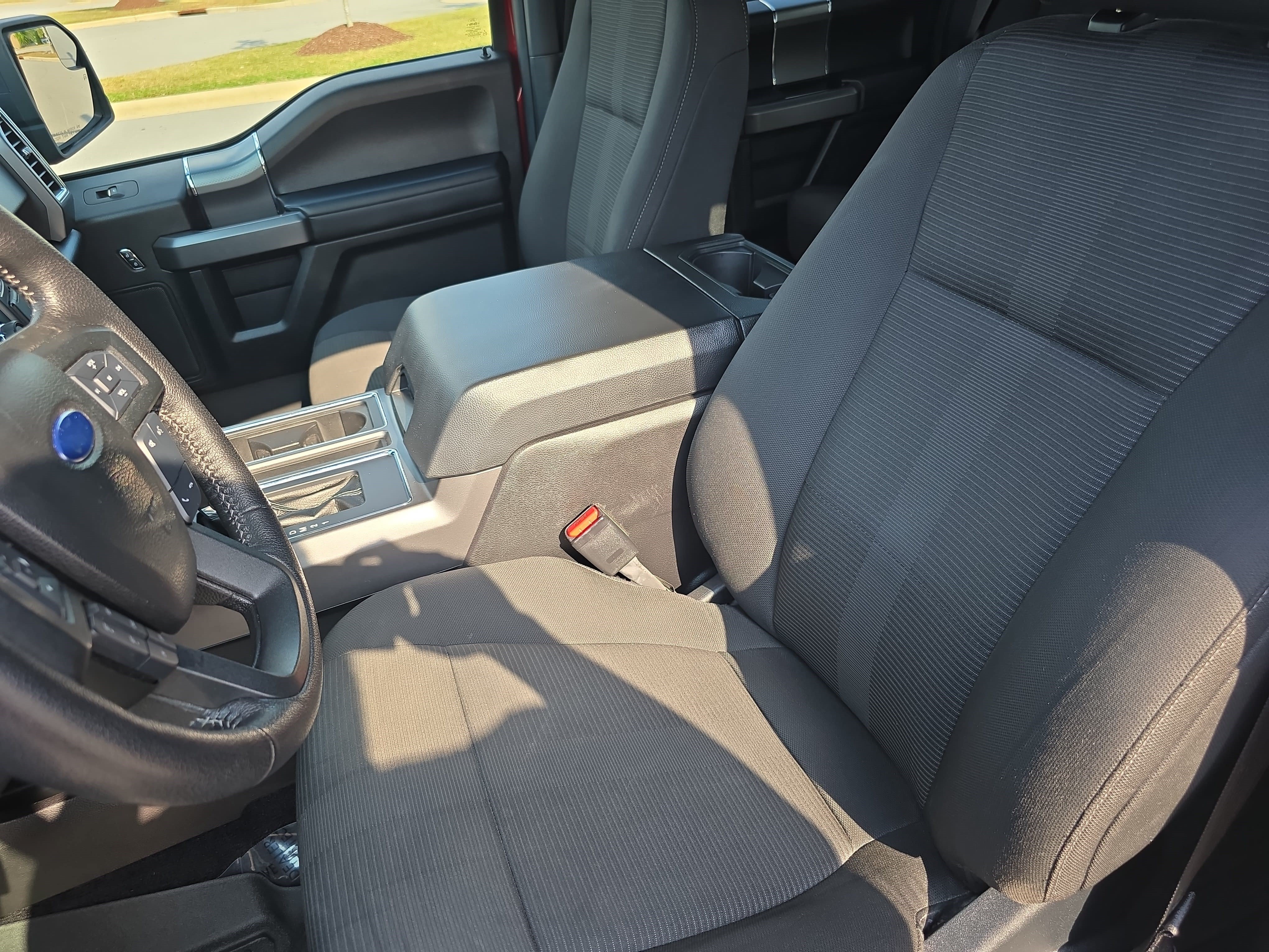 Used 2015 Ford F150 XLT w/ Equipment Group 302A Luxury RWD image 15