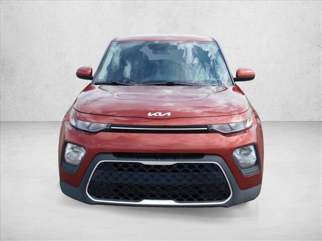 Used 2022 Kia Soul LX FWD image 2