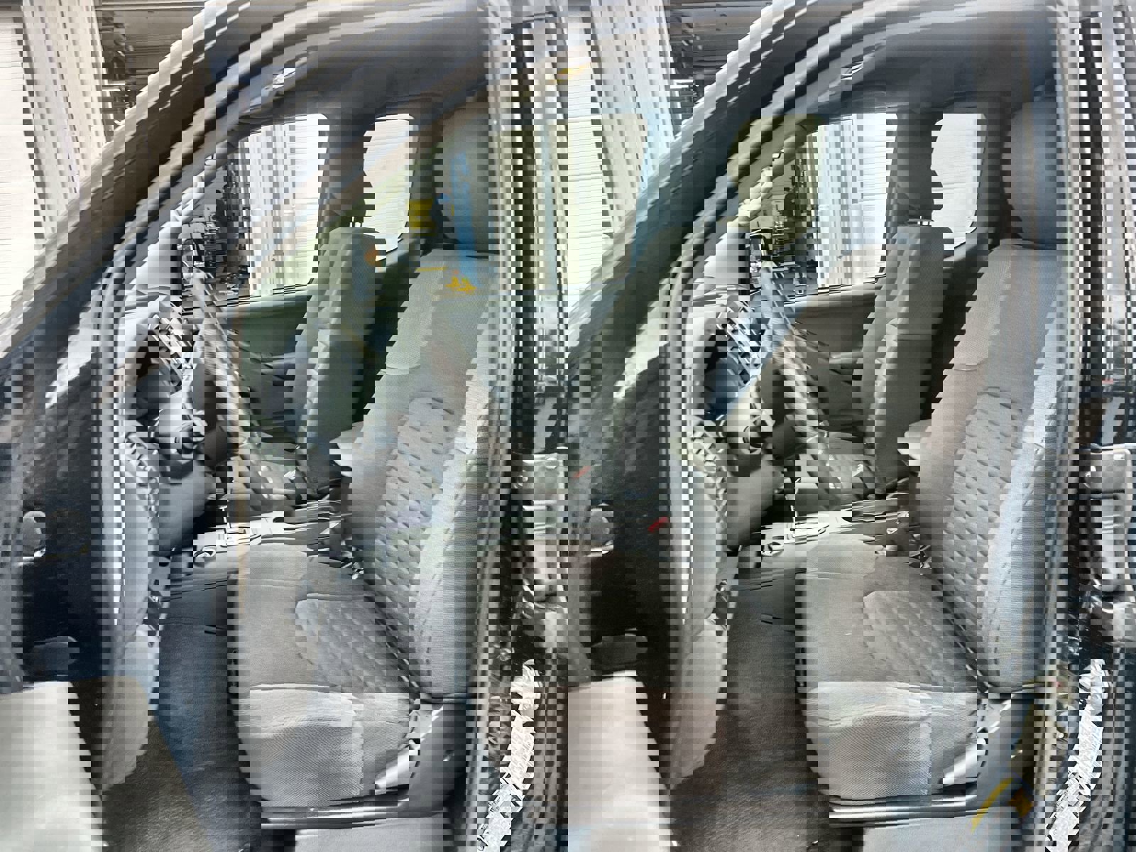 Used 2020 Nissan Frontier S w/ S Utility Package image 14