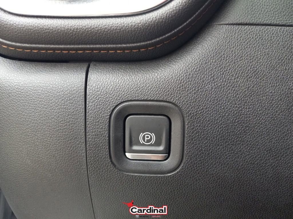 Used 2022 GMC Sierra 2500 AT4 image 28