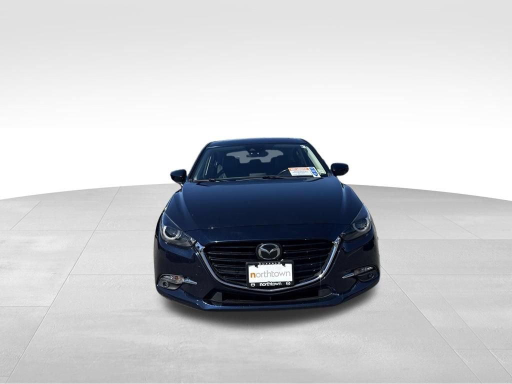 Used 2018 MAZDA MAZDA3 Grand Touring w/ Premium Equipment Package FWD image 10
