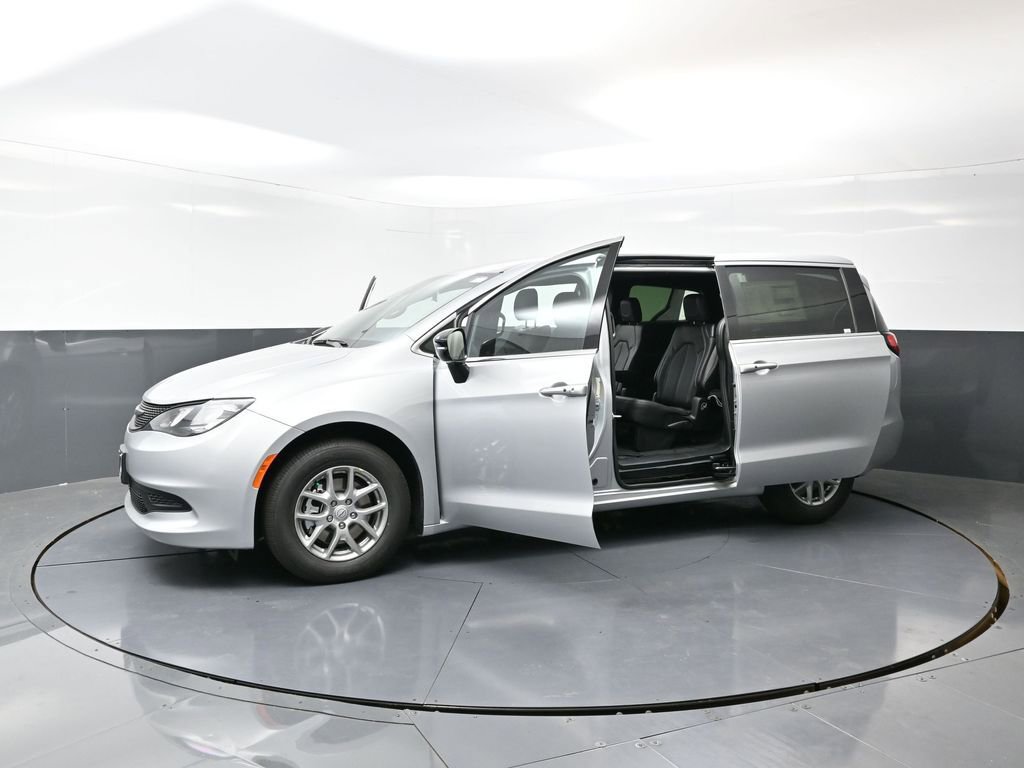 New 2026 Chrysler Voyager LX image 54