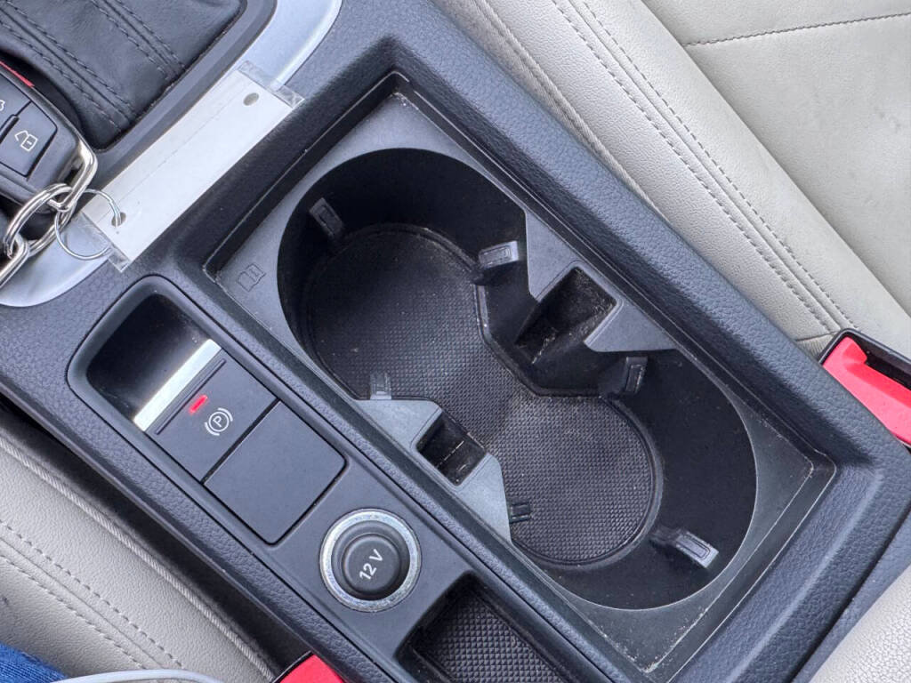 Used 2019 Audi Q3 2.0T Premium w/ Convenience Package image 14