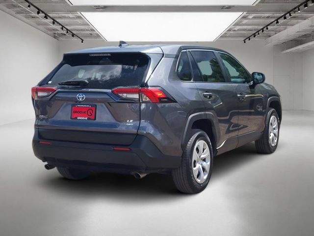 Used 2025 Toyota RAV4 LE AWD/4WD image 6