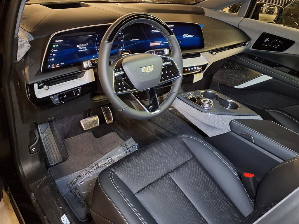 Used 2026 Cadillac Optiq Sport 2 image 15