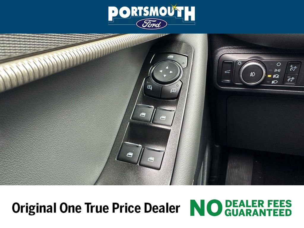 New 2025 Ford Explorer Active w/ Active Comfort Package image 20