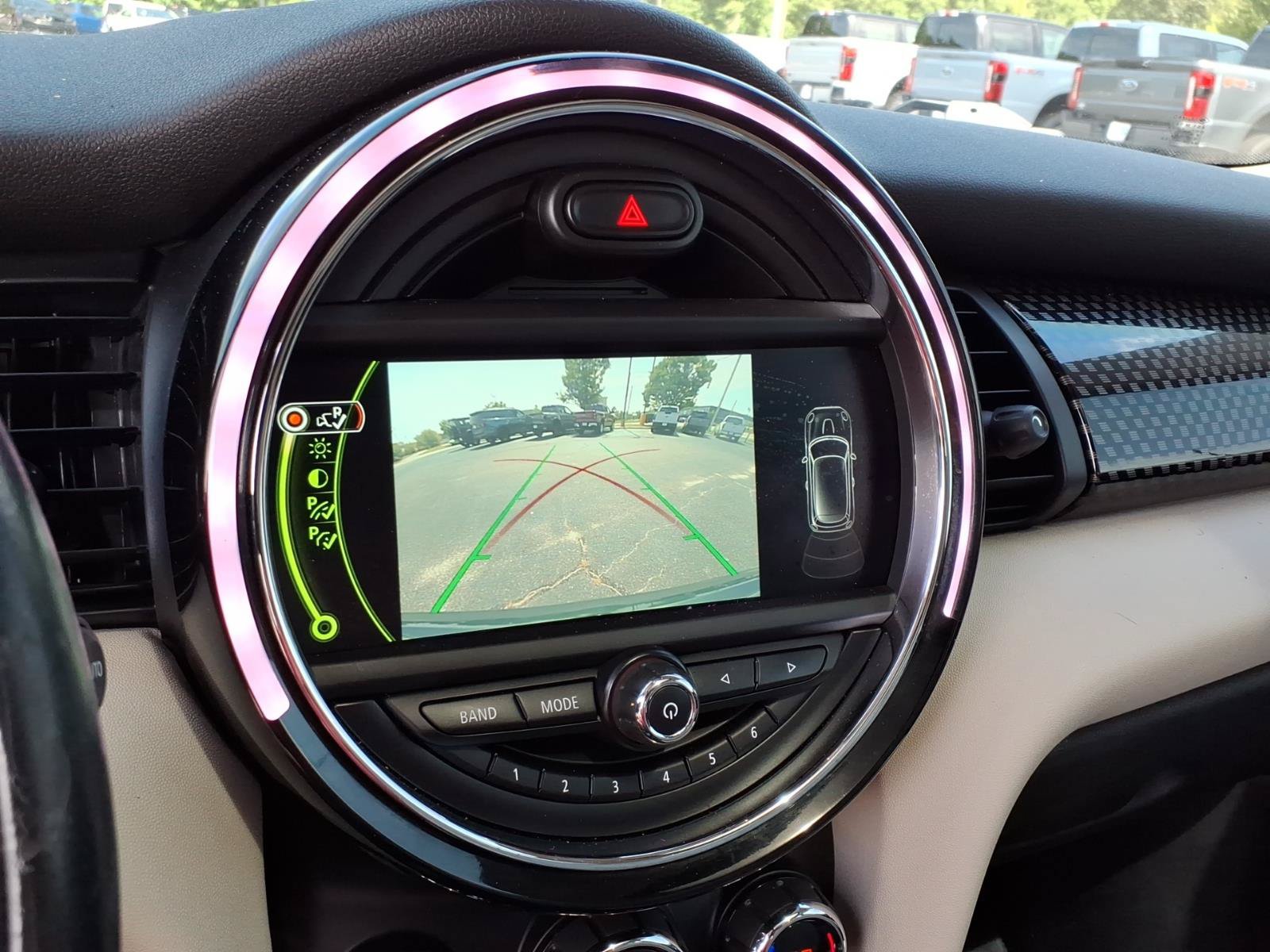 Used 2017 MINI Cooper S FWD image 8