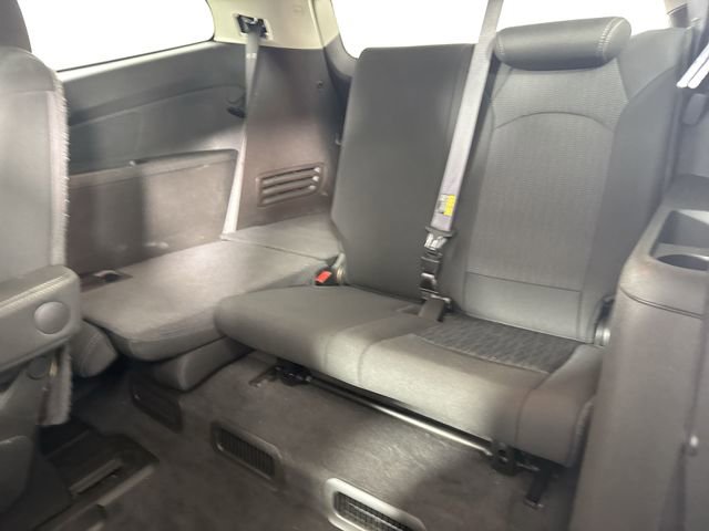Used 2013 Chevrolet Traverse LT FWD image 24