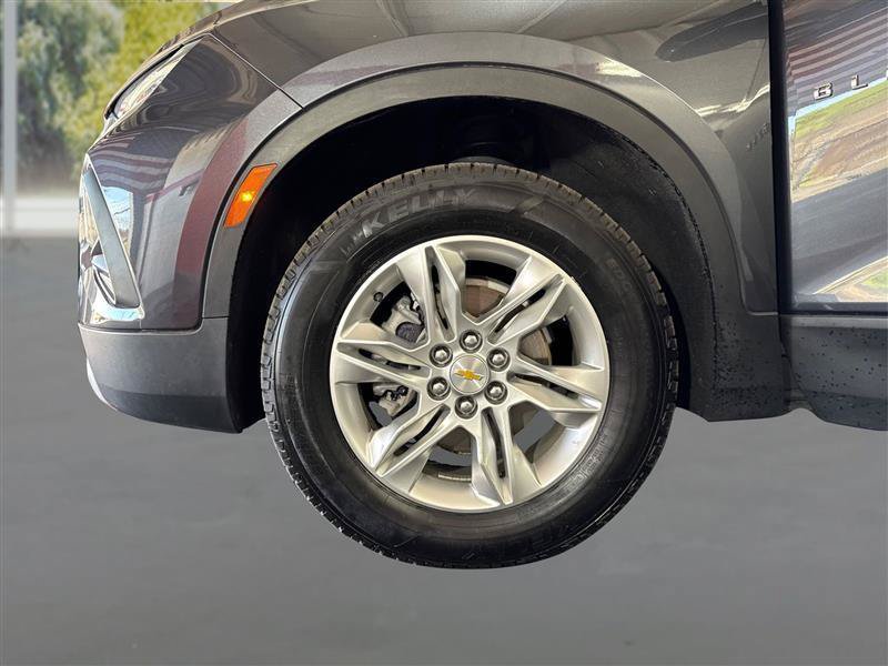 Used 2022 Chevrolet Blazer LT AWD/4WD image 19