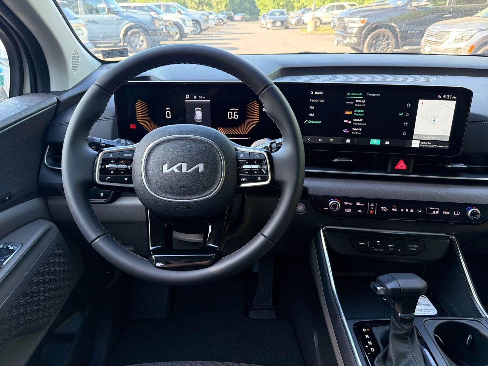 New 2026 Kia Carnival EX FWD image 27
