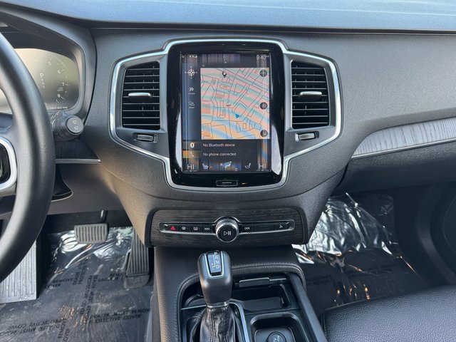Used 2020 Volvo XC90 T6 Momentum w/ Protection Package Premier image 25